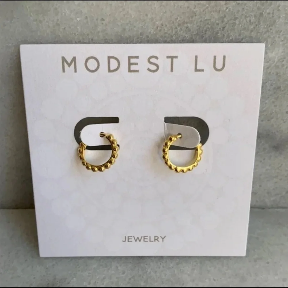 18K Gold Beaded Huggie Hoop Earrings - Picture 1 of 3